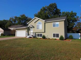 1322 Catsyl Rd, Jackson, MI 49203