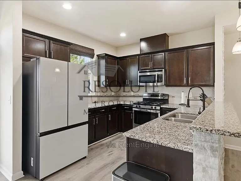 4116 Sykes St — Photo 10