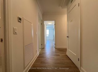 38 Water Walk Dr #1101, Markham, ON L3R 6M8