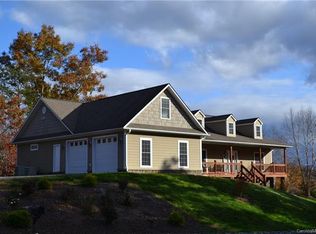503 Cross Creek Dr #17, Marion, NC 28752