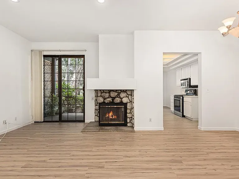 8182 Mainsail Dr #102 — Photo 13