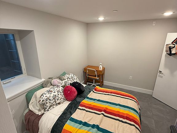 3rd image of 1837 Blair St Penthouse A