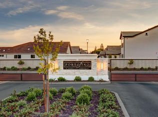 2434 E Okeefe Dr, Fresno, CA 93720