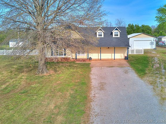 2nd image of 14731 Cedar Dr