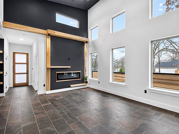 5th image of 124 Aztec Dr