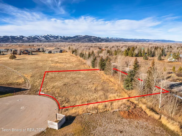 82 Desert Fox Ln, Victor, ID 83455