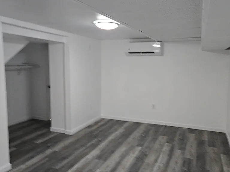 10 Van Tassel Ct #2 — Photo 2