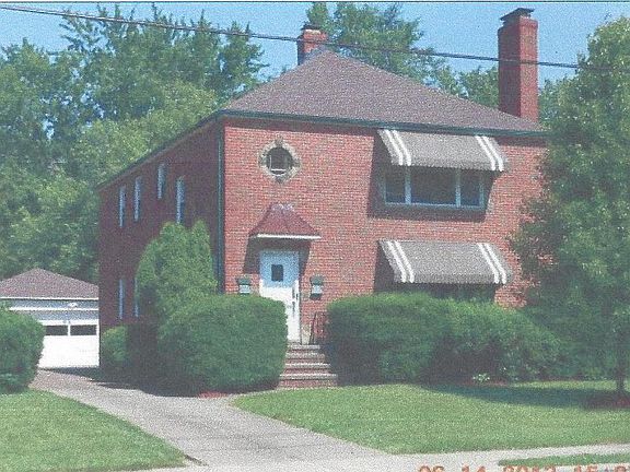 3rd image of 2291 Lakeview Ave