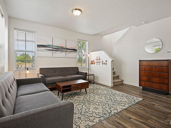3rd image of 5974 S Jessenia Ln