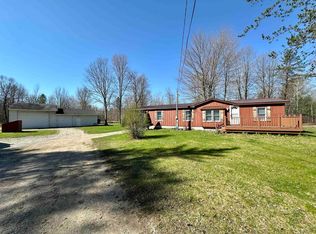 5717 W Short Rd, Shepherd, MI 48883