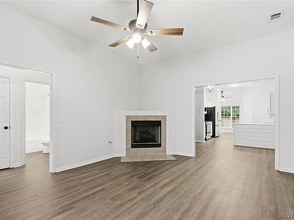5th image of 6105 Covington Villas Dr