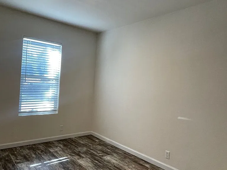 19555 Tunnel Rd — Photo 12