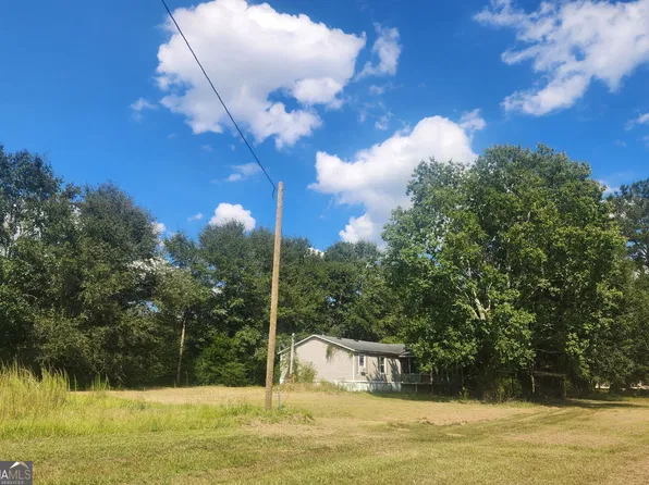 256 Peafowl Rd, Sylvester, GA 31791