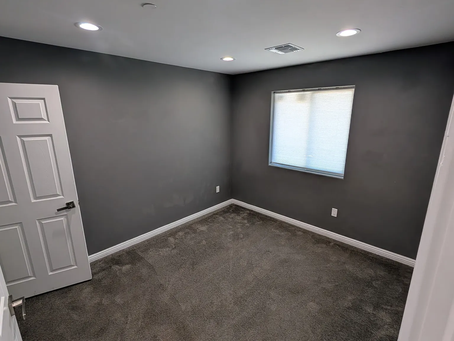 4 bed, 2.5 bath, $2,700 — Photo 4