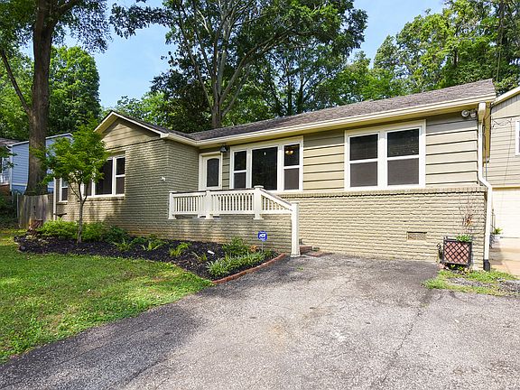 3rd image of 691 Etowah Dr