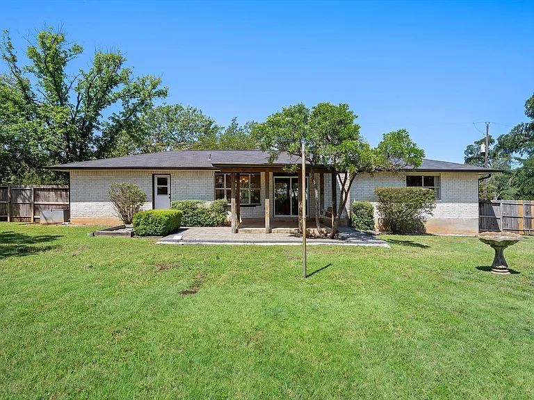 109 Woodland Rd — Photo 36