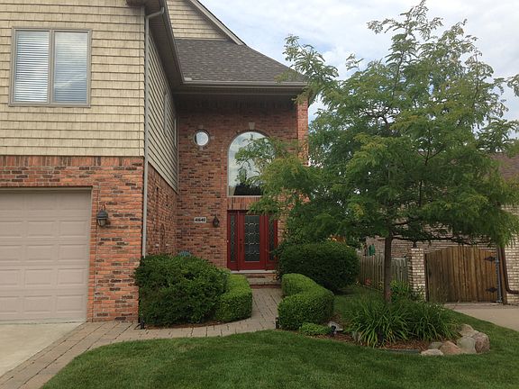 2nd image of 41640 Belvidere St