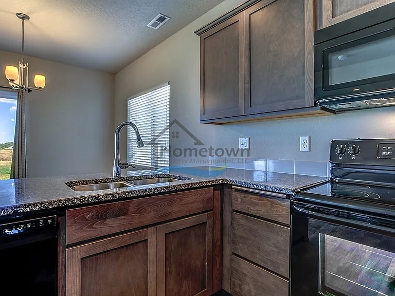 1847 N Clark Fork Pkwy — Photo 12