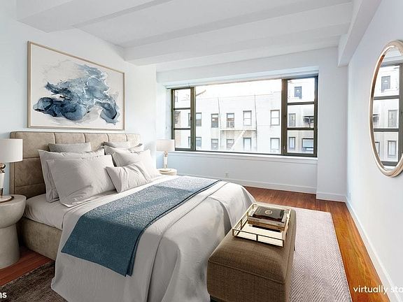 3rd image of 43 W 64th St #6D