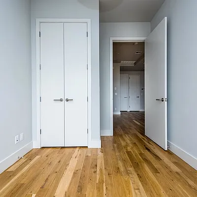 Rented by Nooklyn NYC LLC | media 38