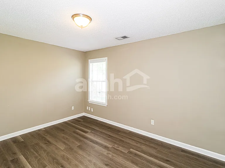 8500 Wolf Trace Ln — Photo 12