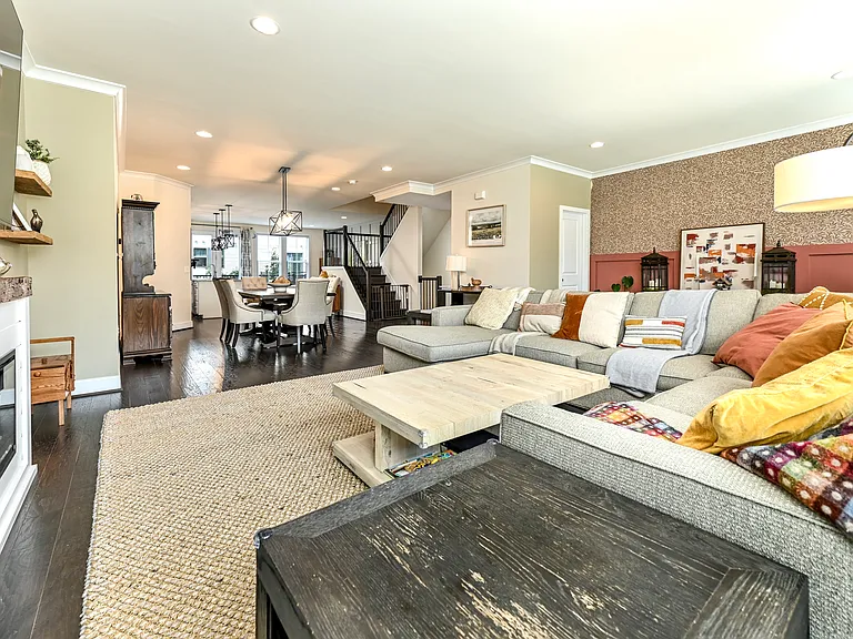 42284 Crawford Ter — Photo 11