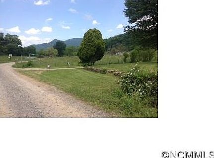 2nd image of 22 Maggie Dr
