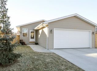 209 E Chestnut St, Silver Lake, WI 53170