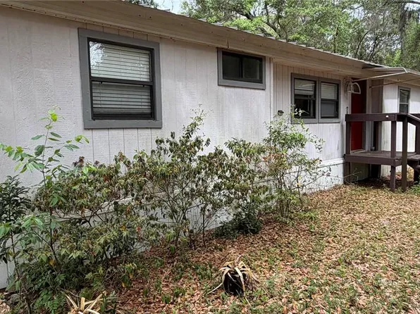 7526 NE 221st St, Melrose, FL 32666