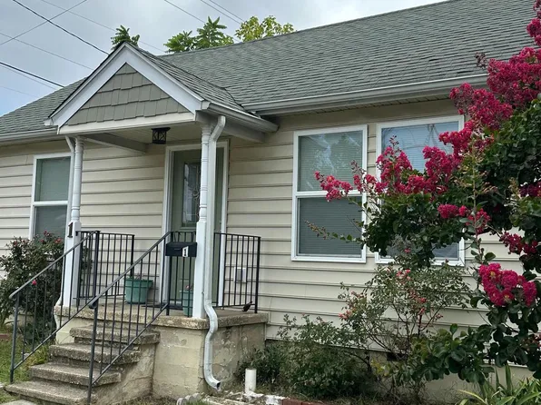 1 Gering Ct, Indian Head, MD 20640