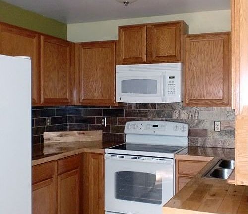 2nd image of 1723 Ethel Ln