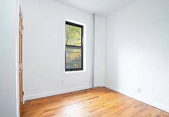 4th image of 184 17th St APT 6