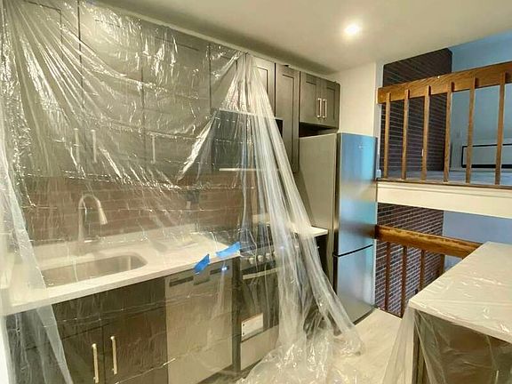 4th image of 155 E 88th St APT 5h