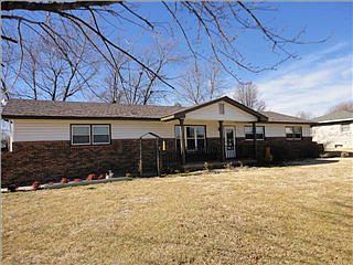 1st image of 305 N Lioba Dr