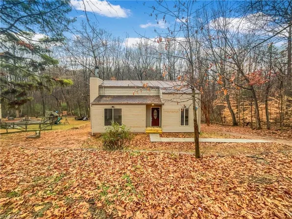 150 Roswell Dr, Kernersville, NC 27284