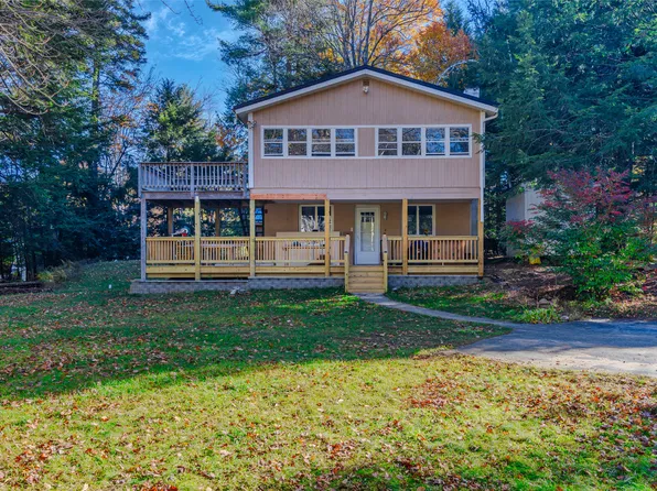 73 N Shore Dr, Center Barnstead, NH 03225