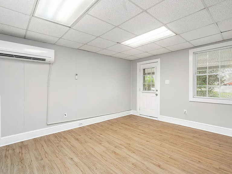 4806 Central Avenue Pike #1 — Photo 7