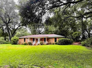 4640 Bessinger Ln, Pace, FL 32571