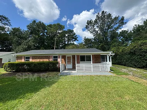 317 Covington Rd Photo 1