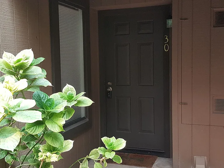 30 Arbor Ct — Photo 4