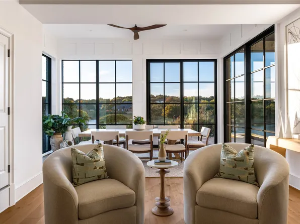 3111 Lake Creek Dr, Highland Village, TX 75077