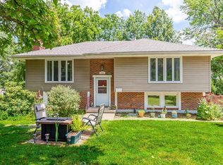 13311 15th St, Grandview, MO 64030