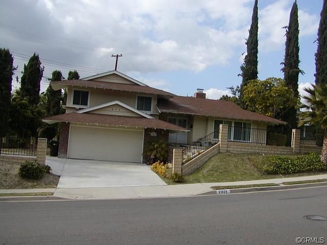1st image of 23825 Chinook Pl