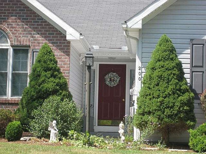1st image of 200 Rose Ln #L-0002