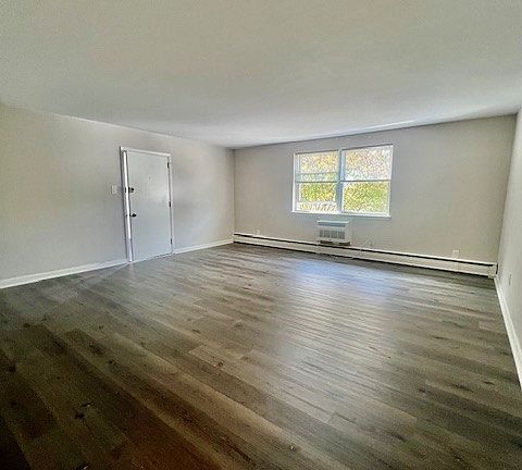 3rd image of 500 Frazier Ave #B4