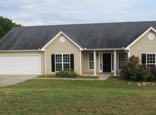 2903 Cavern Trl, Statham, GA 30666