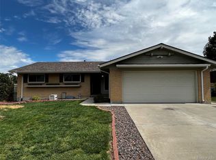 424 S Worchester Way, Aurora, CO 80012