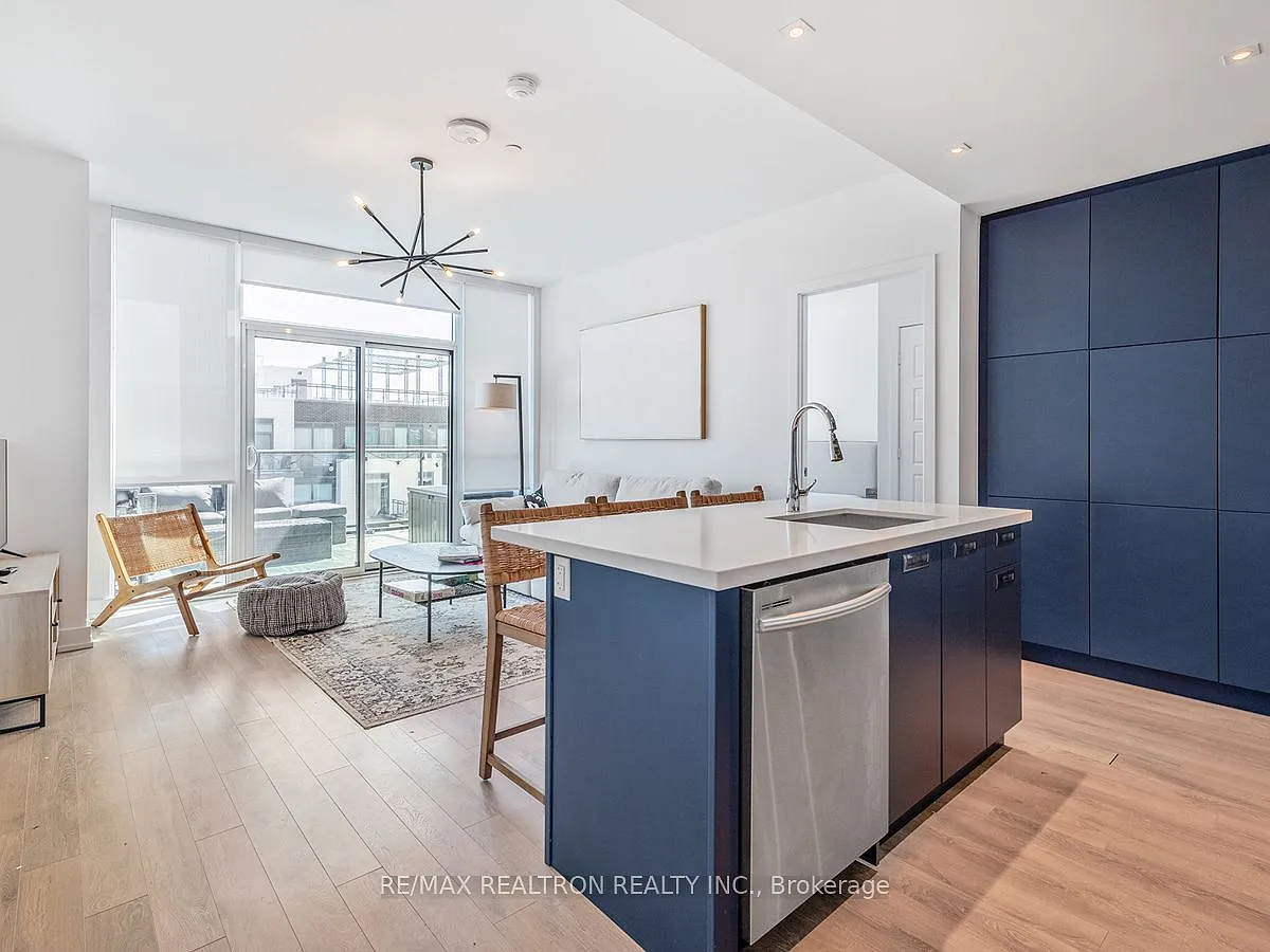 2 bed, $2,300 — Photo 1