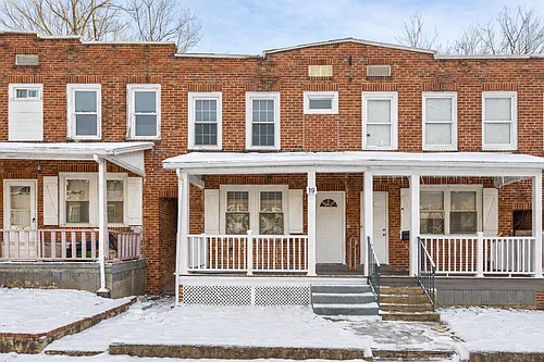 19 Denham Ave Photo 1