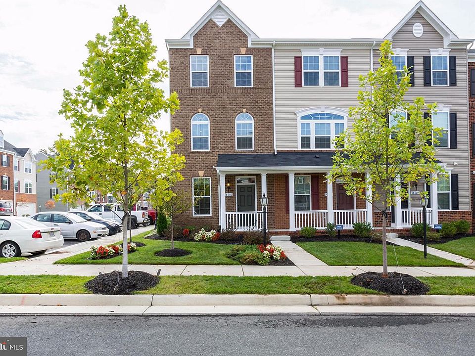 1st image of 14601 Featherstone Gate Dr